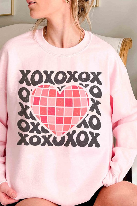 XOXO GROOVY HEART Graphic Sweatshirt